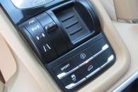Porsche Cayenne  3.0 2011