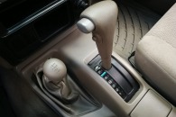 Nissan Pathfinder SE 2004