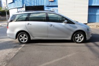 Mitsubishi Grandis AT 2005