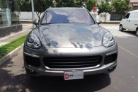 Porsche Cayenne Hybrid S 2016