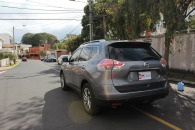 Nissan X-Trail  4X4 2016