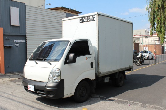 Kia K2700 L 2011