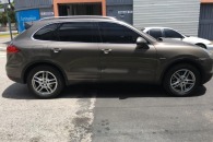 Porsche Cayenne Diesel 2012