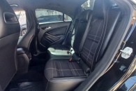 Mercedes-Benz CLA 200 2015