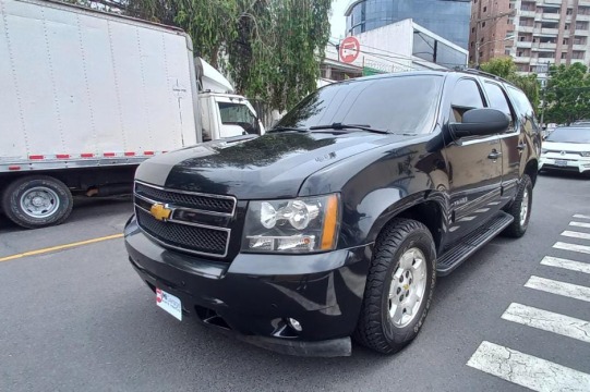 CHevrolet  Tahoe Lt 2012