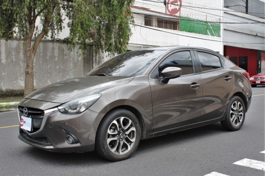 Mazda 2 Sedan 2017