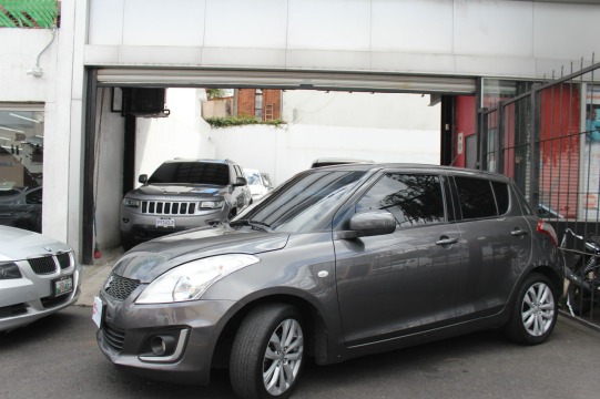 Suzuki Swift 1.4 GL MT 2014