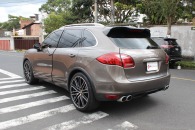 Porsche Cayenne Turbo 2012