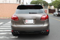 Porsche Cayenne Turbo 2012