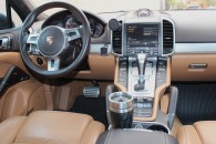 Porsche Cayenne Turbo 2012