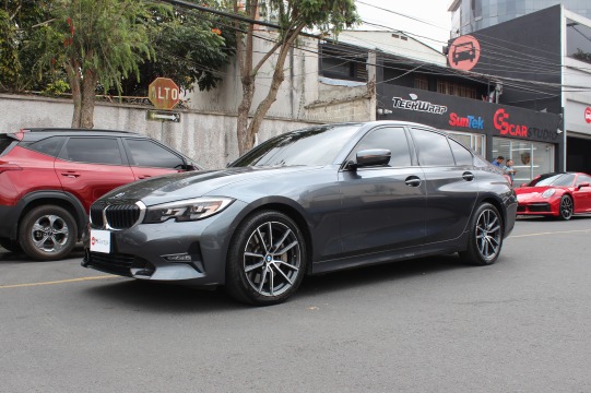 BMW 3 330i 2020