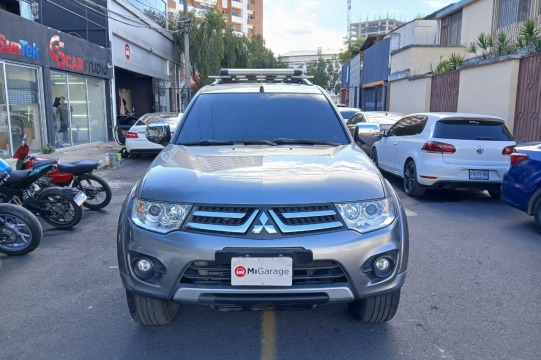 Mitsubishi Nativa EX 2016