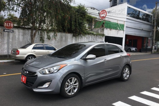 Hyundai Elantra GT 2013