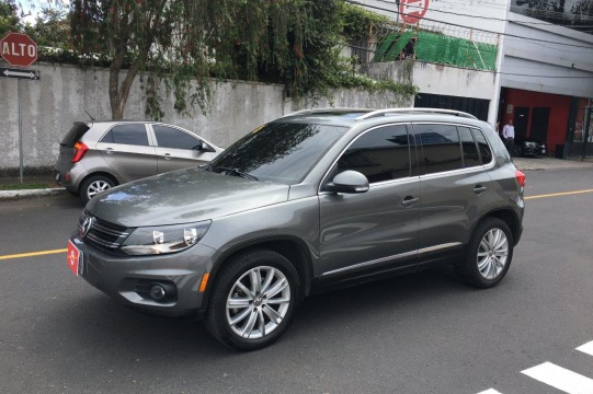 Volkswagen Tiguan Trend and Fun 2015