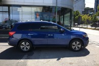 Nissan Pathfinder SE 2017