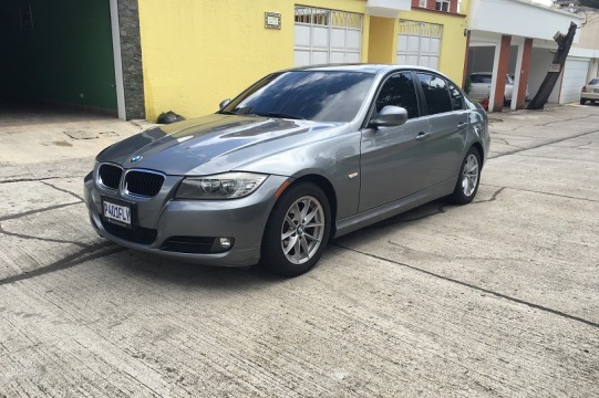 BMW 3 328i 2010