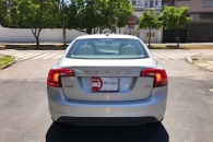 Volvo S60 T5 2012