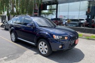 Mitsubishi Outlander SE 4*2 2014