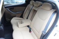 Hyundai Elantra Gl 2013