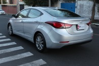 Hyundai Elantra Gls 1.8 2015