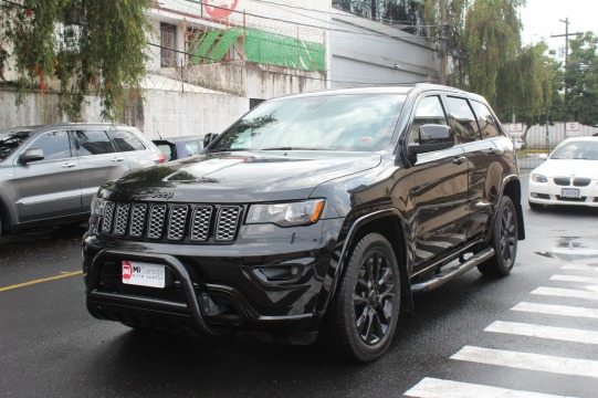 Jeep Grand Cherokee Laredo 2017