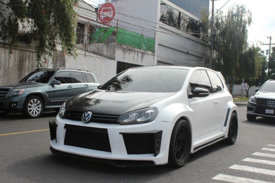 Volkswagen Golf R 2013