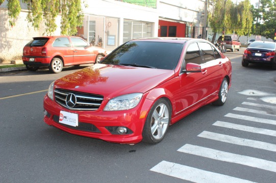 Mercedes-Benz C 300 2010