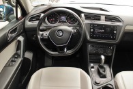 Volkswagen Tiguan SE  AWD 2018