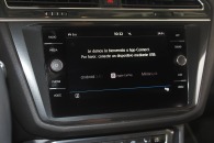 Volkswagen Tiguan SE  AWD 2018