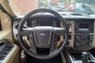 Ford Expedition XLT 2WD 2017