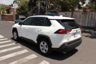 Toyota Rav 4 Hybrid LE 2020