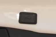Toyota Rav 4 Hybrid LE 2020