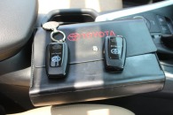 Toyota Rav 4 Hybrid LE 2020