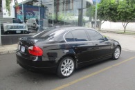 BMW 3 330i 2006