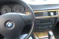 BMW 3 330i 2006